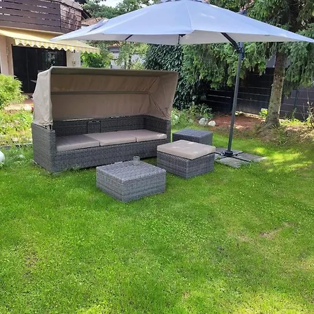 Souterrainwohnung Apartman