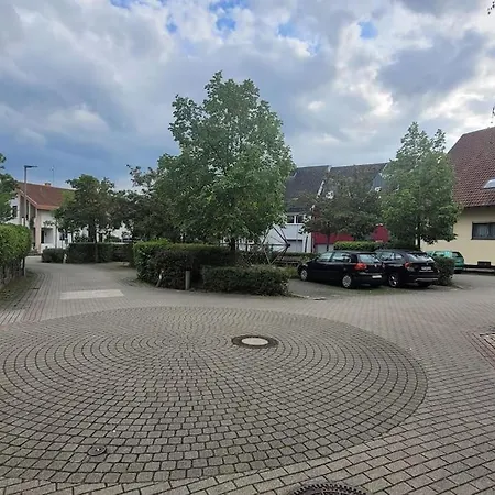 Souterrainwohnung * Viernheim