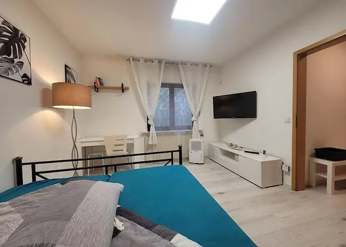 Souterrainwohnung Apartamento *